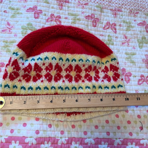 Handmade Knit Beanie/Touque/Hat Vibrant-Super Soft/Flowers - Picture 5 of 5